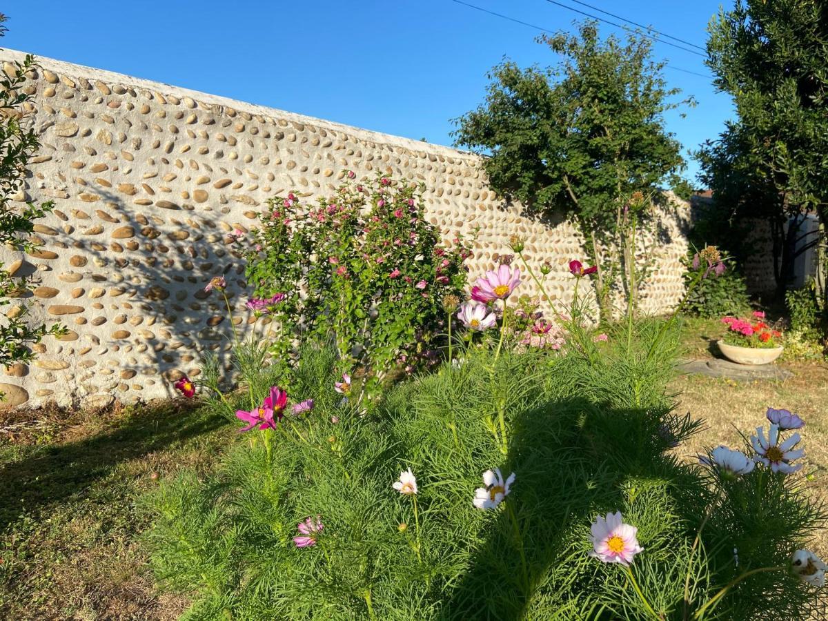Bed and Breakfast Le Regrimet Lens-Lestang Esterno foto