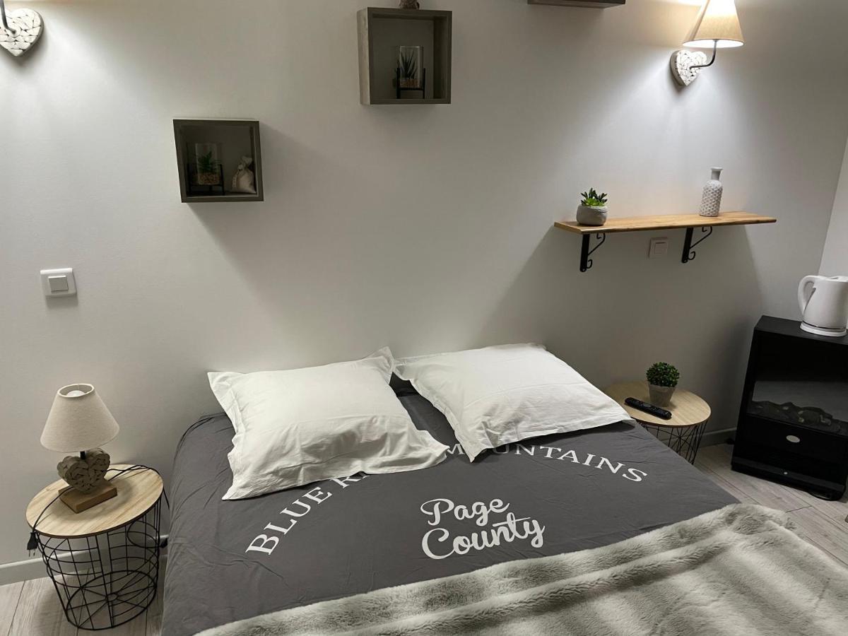Bed and Breakfast Le Regrimet Lens-Lestang Esterno foto